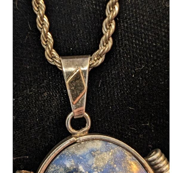Blue Stone Bezel Set in Sterling Silver on Vintage Heavy Sterling Rope Chain - Picture 6 of 16